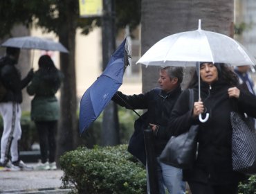 Llega ciclón “extratropical” con abundantes lluvias que afectará a la zona centro-sur del país