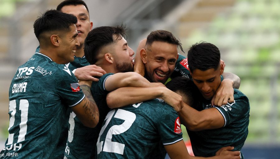 Santiago Wanderers deja atrás los malos resultados aplastando 6-0 a San Luis de Quillota