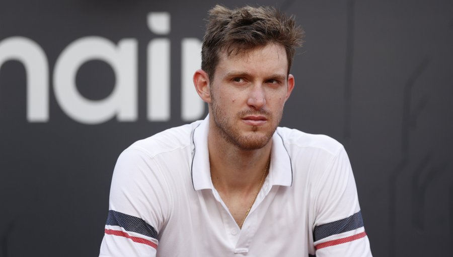 Nicolás Jarry se baja del ATP de Queen’s por un problema de salud que lo tiene a maltraer