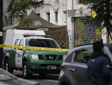 Carabinera de franco fue víctima de portonazo junto a sus hijos en La Reina