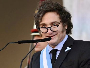 Javier Milei confirma despido de 50 mil funcionarios públicos para reducir el Estado argentino