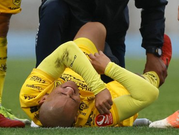 San Luis de Quillota confirmó que Humberto Suazo sufrió una grave lesión en el partido ante S. Wanderers