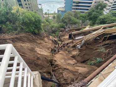 30 metros de largo por 10 de profundidad: lo que se sabe del nuevo socavón en Reñaca