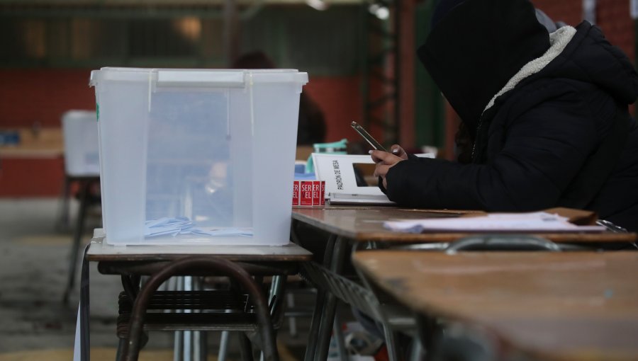 Tres personas fueron detenidas por negarse a ser vocales de mesa: dos en Puente Alto y una en la región de Valparaíso