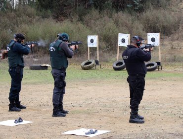 181 gendarmes de la región de Valparaíso fueron capacitados en práctica de tiro