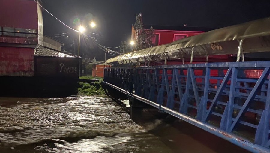 Por desborde del río Pichilo: Solicitan evacuar cuatro sectores de la comuna de Arauco