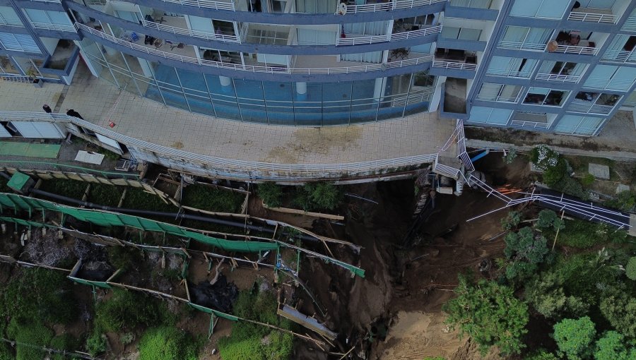Cámara legislará por edificaciones sobre suelos colapsables y contribuirán a la reparación de daños por socavones
