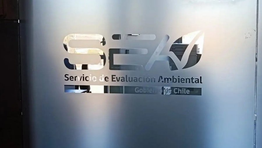 Trabajadora demanda al Servicio de Evaluación Ambiental y pide $107 millones por ser víctima de un ambiente laboral tóxico