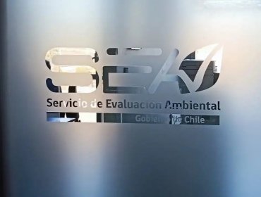 Trabajadora demanda al Servicio de Evaluación Ambiental y pide $107 millones por ser víctima de un ambiente laboral tóxico