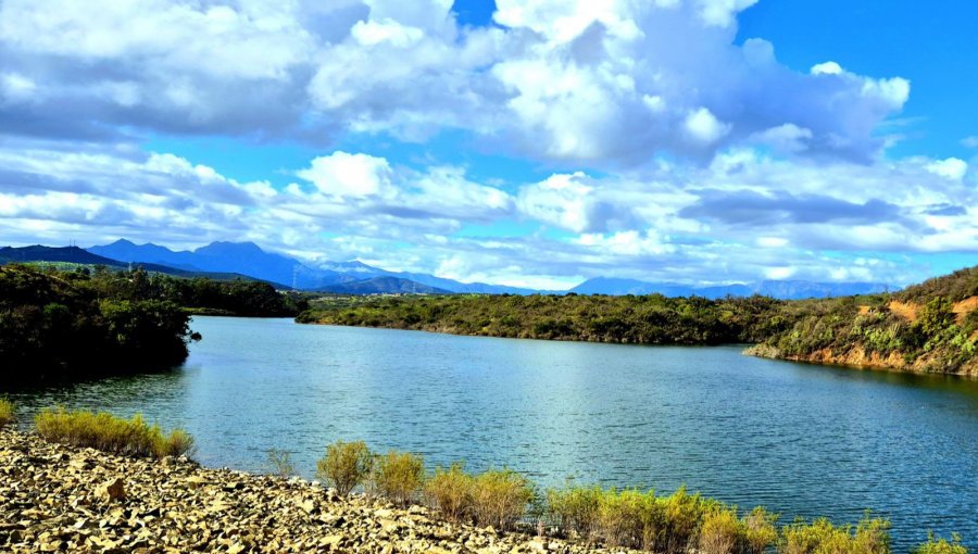 Capacidad del embalse que abastece de agua potable a 1 millón de personas en el Gran Valparaíso llega a 94% tras las últimas lluvias