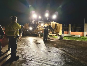 Familia de Limache fue evacuada de emergencia tras aumento del caudal del estero