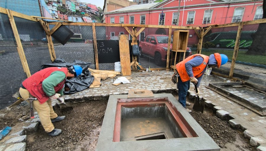 MOP mantiene trabajos de despeje de vías y limpieza de derrames tras intensas precipitaciones en la región de Valparaíso