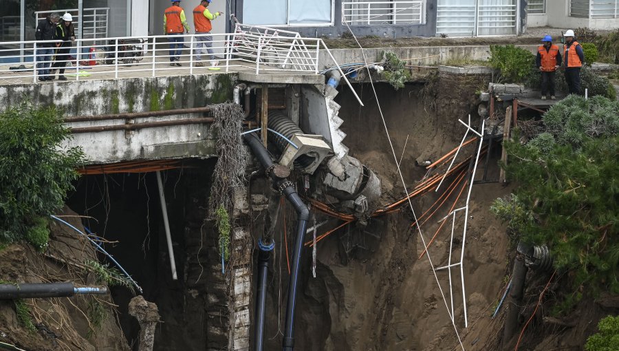 Tres edificios afectados por socavones en Viña: ¿Qué riesgos reales hay en las dunas de Reñaca y qué sectores están más expuestos?