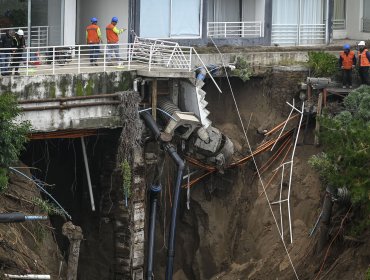 Tres edificios afectados por socavones en Viña: ¿Qué riesgos reales hay en las dunas de Reñaca y qué sectores están más expuestos?