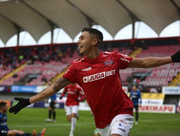 Ñublense cerró la primera rueda del Campeonato con goleada sobre Huachipato