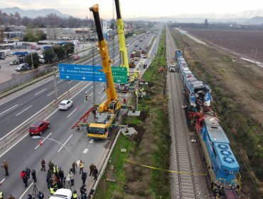 Amplían detención de maquinista y controlador de las vías por choque de trenes