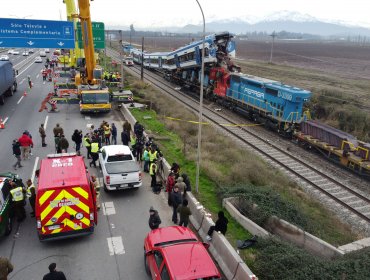 EFE entrega informe preliminar de fatal accidente de trenes en San Bernardo: "Lo que corresponde es actuar con rapidez"