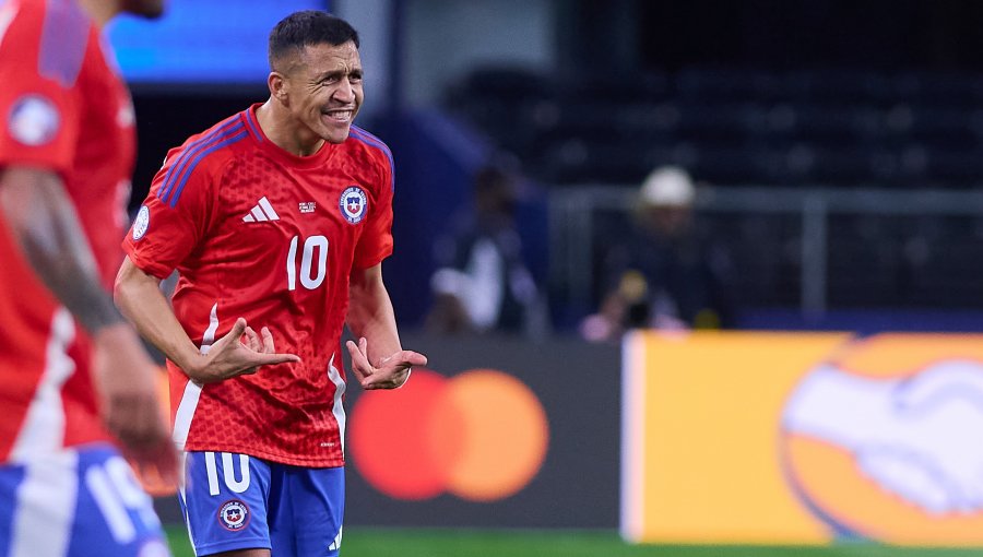 Alexis Sánchez hizo autocrítica por el gol que erró ante Perú y criticó la preparación de Chile para la Copa América