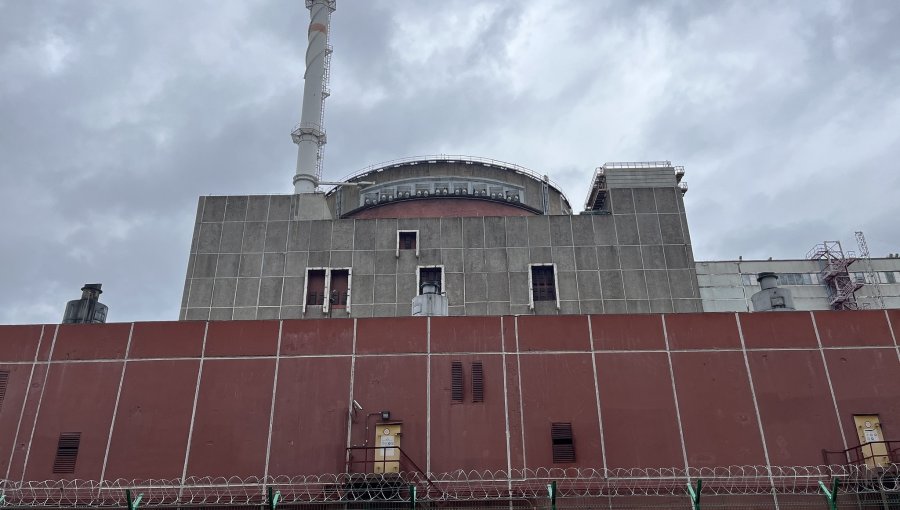 Central nuclear de Zaporiyia estuvo 2 horas sin energía tras ataque ucraniano