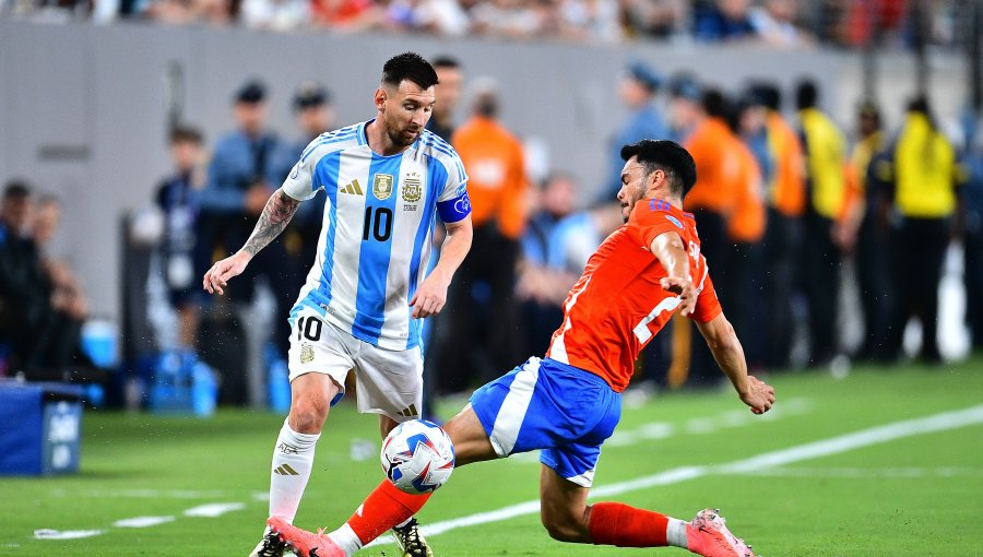 Chile sufre agónica derrota ante Argentina en la Copa América y se jugará todo ante Canadá