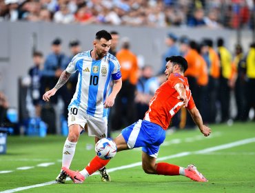 Chile sufre agónica derrota ante Argentina en la Copa América y se jugará todo ante Canadá