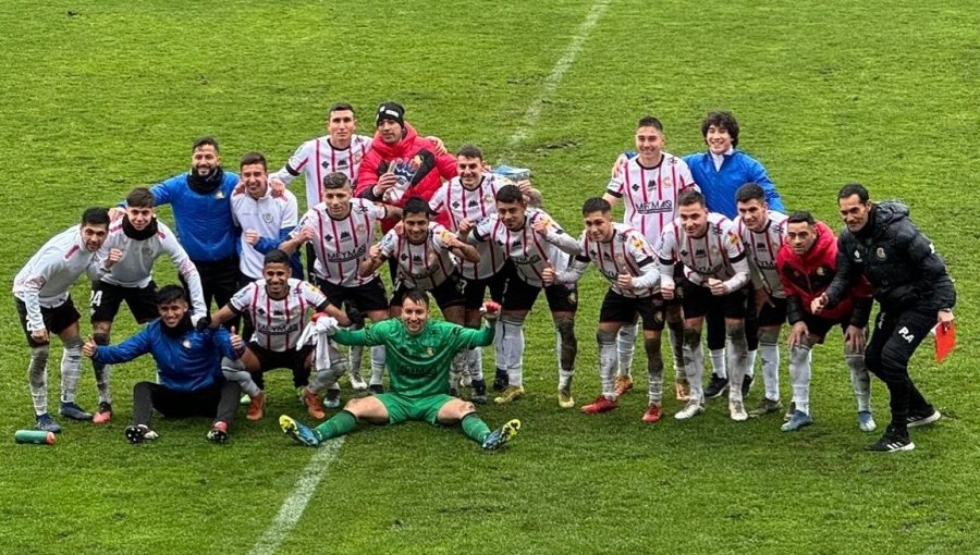 D. Linares avanzó a cuartos de final de la zona sur de Copa Chile tras derrotar a D. Concepción