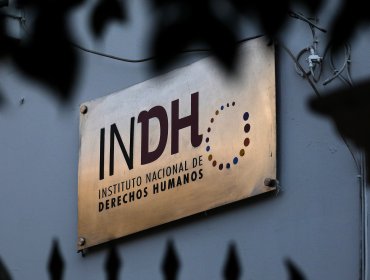 INDH apelará a resolución que declaró inadmisible querella contra Mario Desbordes