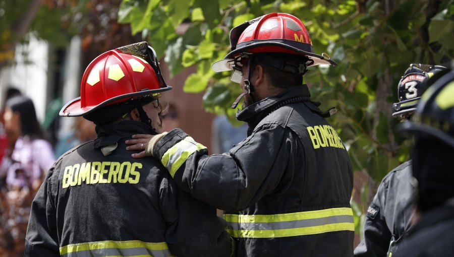 Emergencia por monóxido de carbono en colegio de Viña del Mar dejó a tres personas lesionadas