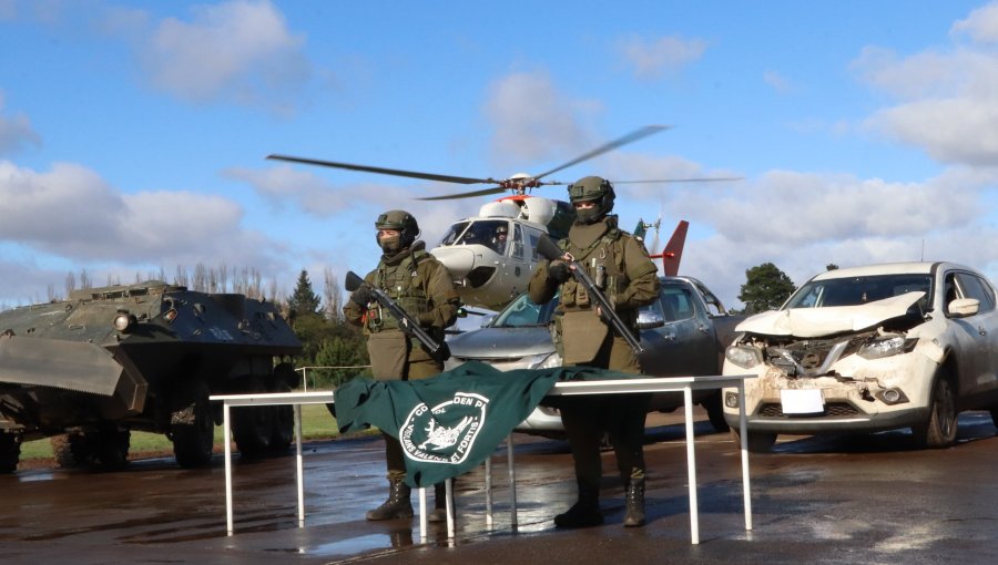 Carabineros recupera vehículos robados por encapuchados armados en Malleco: funcionarios fueron atacados