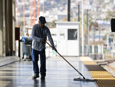 Retrocede el desempleo en la Región de Valparaíso: tasa de marzo-mayo llegó a 7,7%