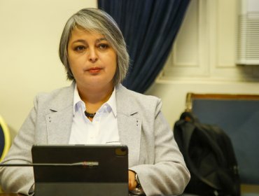 Ministra del Trabajo critica duramente a las AFP: "No puede ser que el país esté secuestrado por un grupo económico"