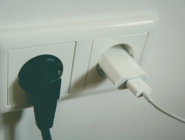 Cuatro recomendaciones para mantener bajo el consumo de electricidad en el hogar