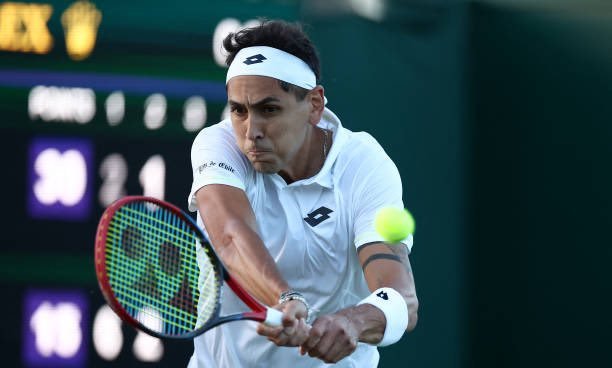 Alejandro Tabilo selló su paso a la segunda ronda de Wimbledon tras vencer a Daniel Evans