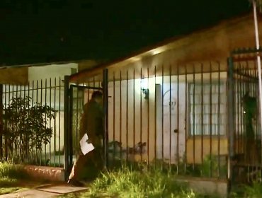 Violento asalto a familia en Maipú: seis delincuentes golpearon al dueño de casa para escapar con especies avaluadas en $20 millones