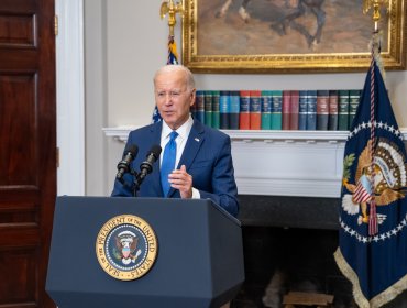 Casa Blanca asegura que Joe Biden "en absoluto" plantea retirar su candidatura presidencial