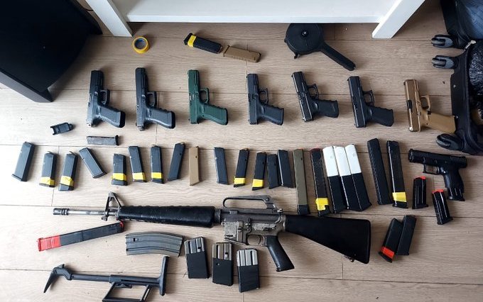 Un fusil M16, ocho pistolas y 30 cargadores: Decomisan armamento de guerra en departamento de San Miguel