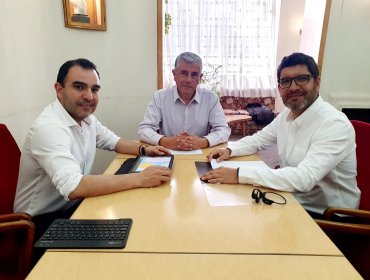 Manuel Millones potencia su campaña a la Gobernación de Valparaíso fichando a ex Seremi de Economía en su equipo programático