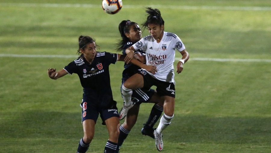 Colo Colo se quedó con el Superclásico femenino ante Universidad de Chile