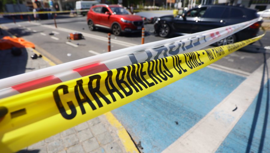 Motociclista pierde la vida tras impactar contra una camioneta en Autopista Vespucio Sur