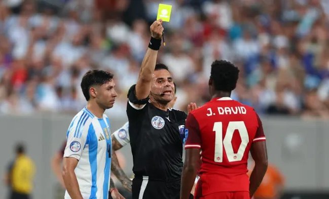 Roberto Tobar aplaudió el cometido de Piero Maza en semifinales de Copa América: "Estuvo a la altura"