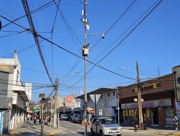 ¿Hay seguridad en el centro de Quilpué? Vecinos y concejales denuncian problemas con las cámaras y robos a autos en la noche