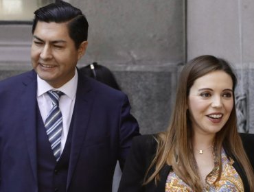 Percy Marín y Camila Flores se desmarcan de candidatura de pareja de hermana del Core: Ambos dicen apoyar a Luciano Valenzuela