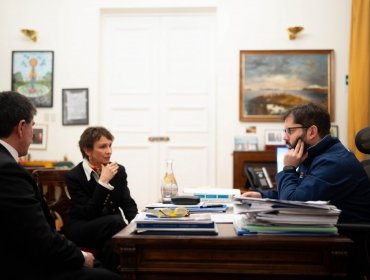 Presidente Boric se reunió con la ministra Tohá en La Moneda tras su regreso de Paraguay