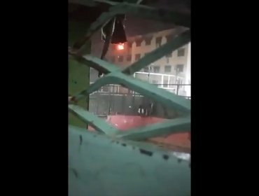 Incendio se registra al interior de un módulo con 300 reclusos en la cárcel de Valparaíso