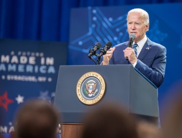 Joe Biden reconoce que retiraría su candidatura si los médicos le diagnostican "una enfermedad"