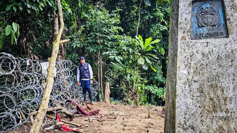 Gobierno de Panamá instaló barreras de alambres de púas en varios puntos de acceso al tapón del Darién