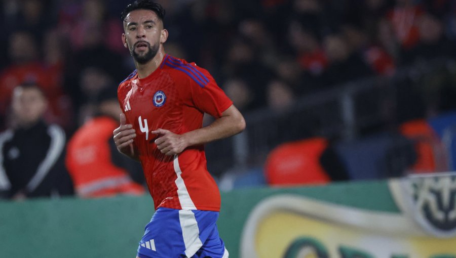 Mauricio Isla y la opción de sumarse a Colo-Colo: "Es un club grande, a cualquiera le gustaría estar"