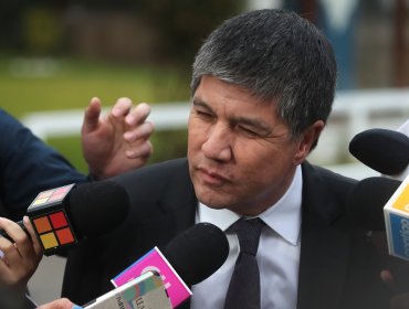 Subsecretario del Interior anunció expulsión de extranjeros que agredieron a Carabineros