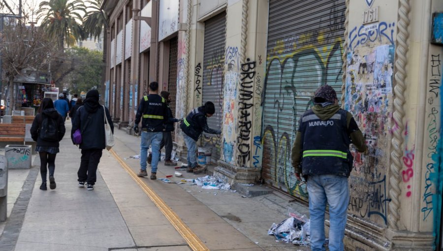 Refuerzan política de recuperación y cuidado de fachadas en calles del plan de Valparaíso