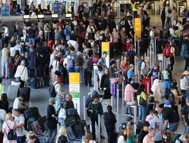 Protesta climática obligó a suspender 170 vuelos en el aeropuerto de Frankfurt en Alemania